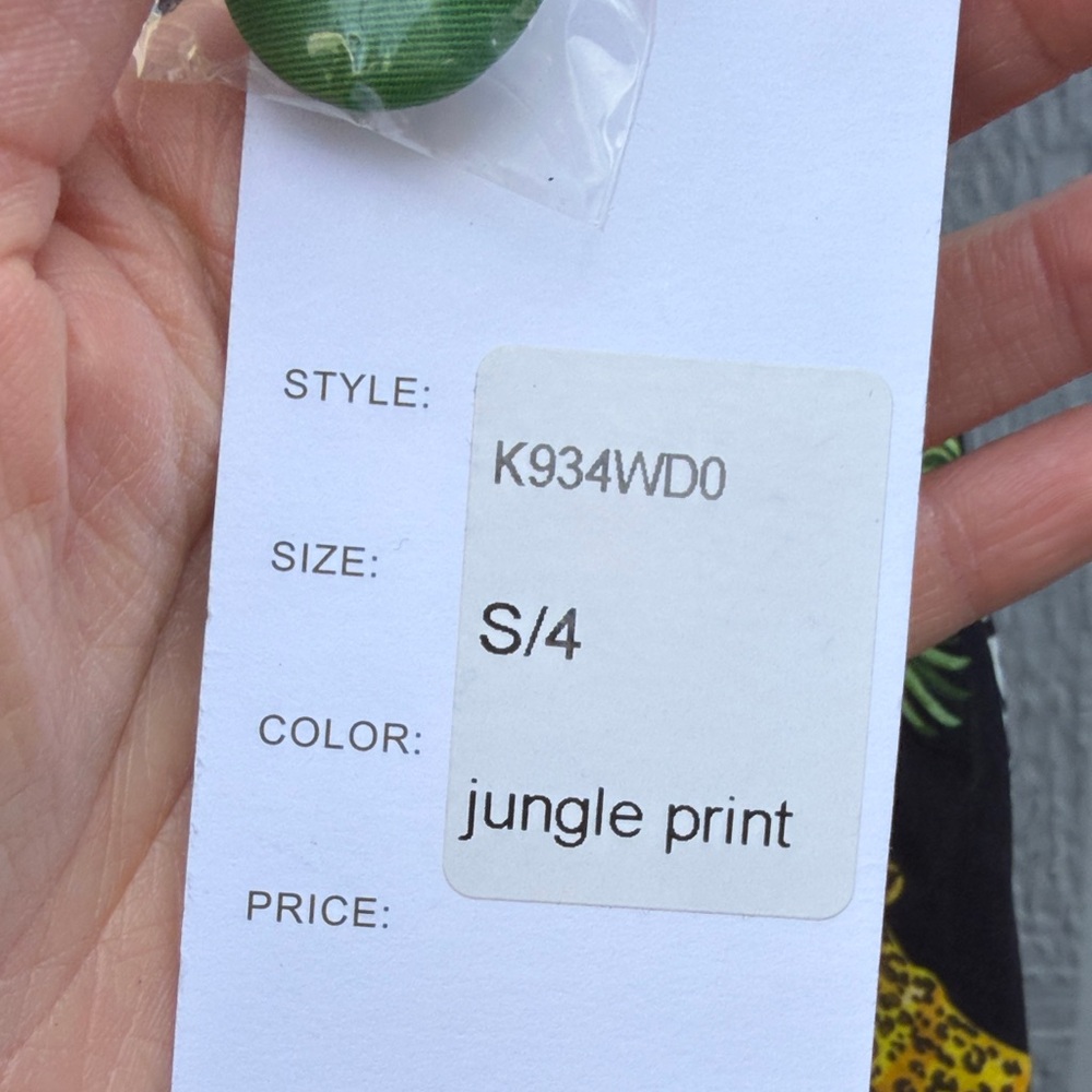 Unique Vintage Tarrytown Hostess Jungle Print Dress: S - Picture 4 of 10